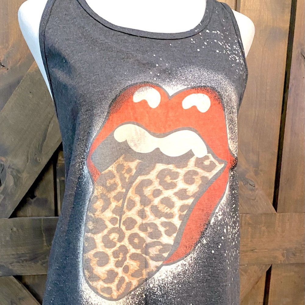Bleach Dyed Rockin Leopard Tongue Tank NWOT - Picture 4 of 11